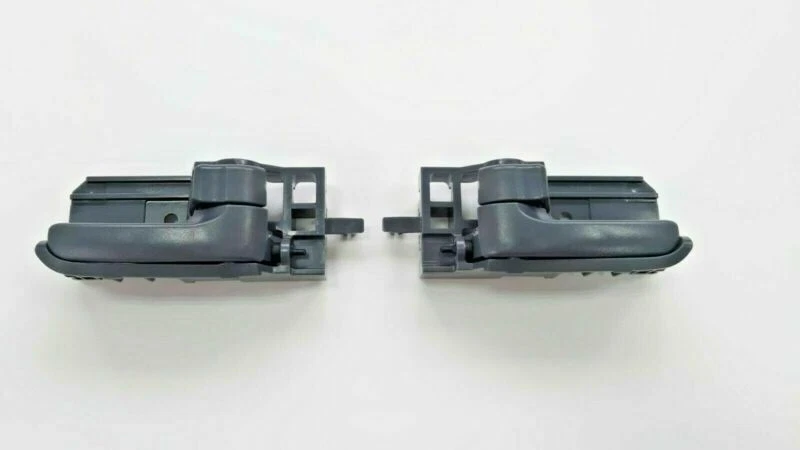 Maçaneta interna da porta cinza para Toyota Corolla 03-08 Tacoma 2005-12 Matrix - Imagem 3 de 4