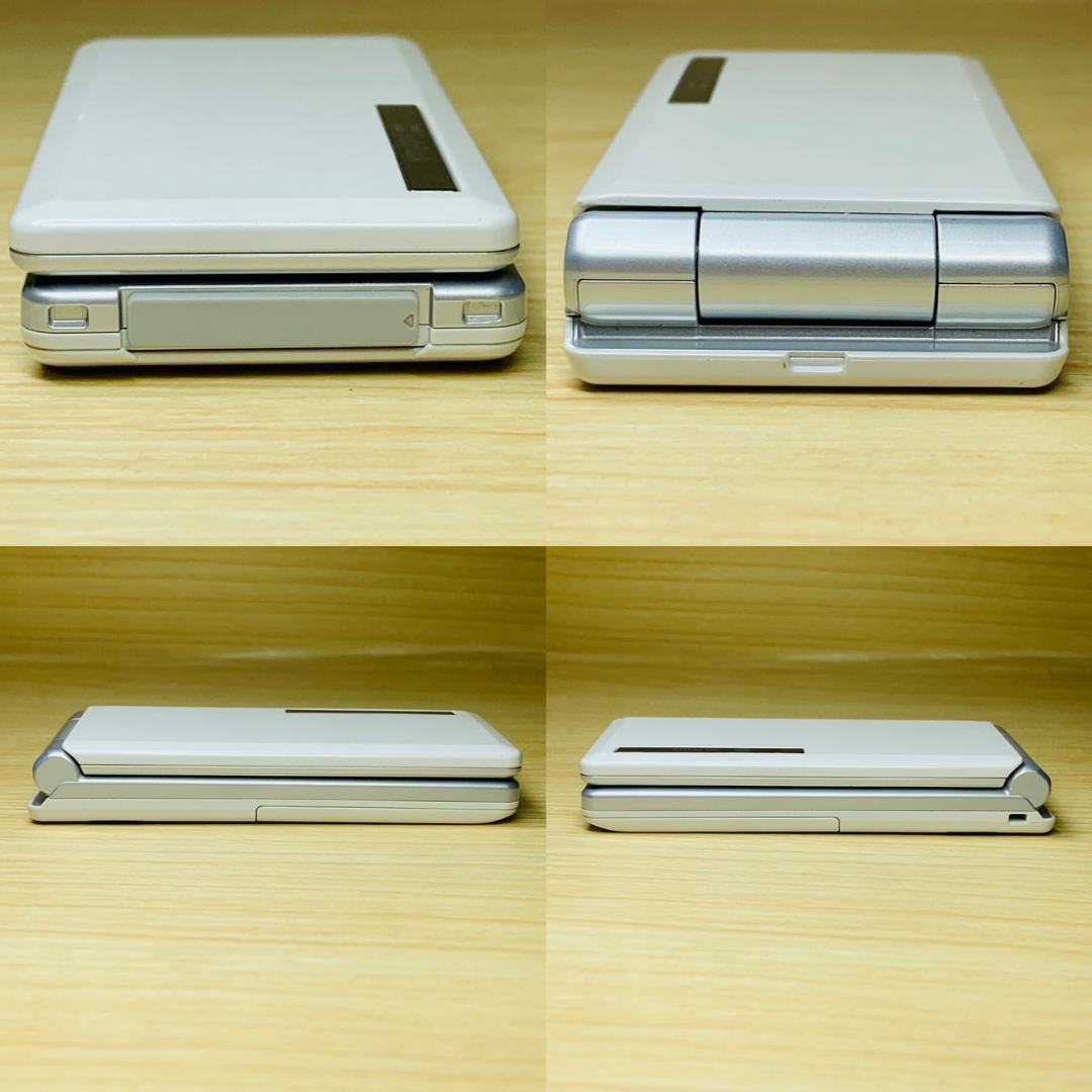Panasonic 553 Softbank Color Life 840P Japanese Flip Phone Panasonic 553 Softbank Color Life 840P Japanese Flip Phone