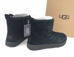 ugg mini waterproof