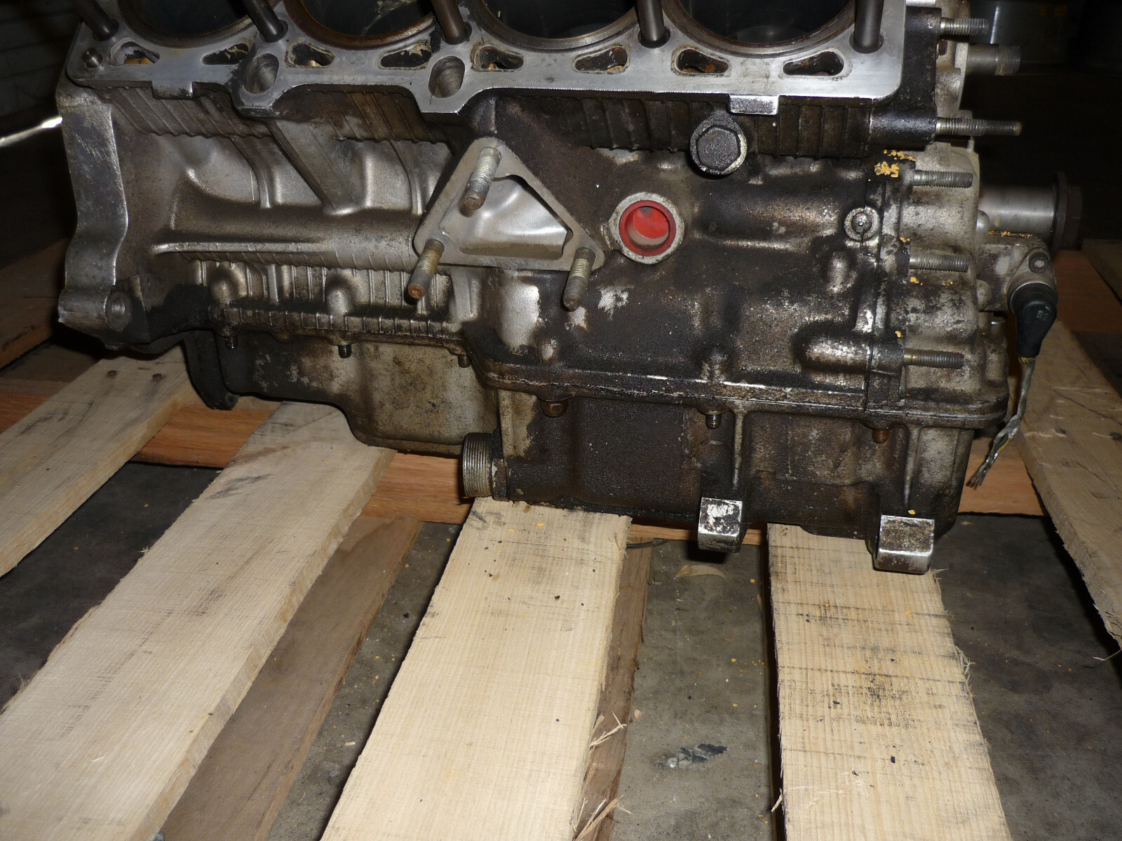 Ferrari 348-Mondial t - Engine Short Block - P/N 152538