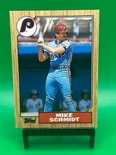1987 Topps Mike Schmidt Philadelphia Phillies #430 Baseball Card
