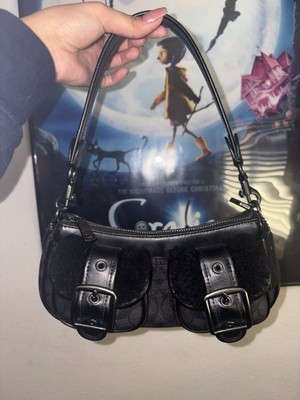 Coach Ashton Baguette CY658 in Signature canvas