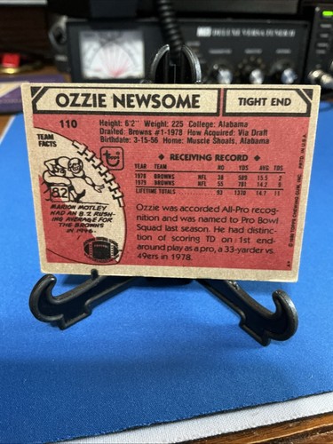 1980 Topps - #110 Ozzie Newsome - 第 9/12 張圖片