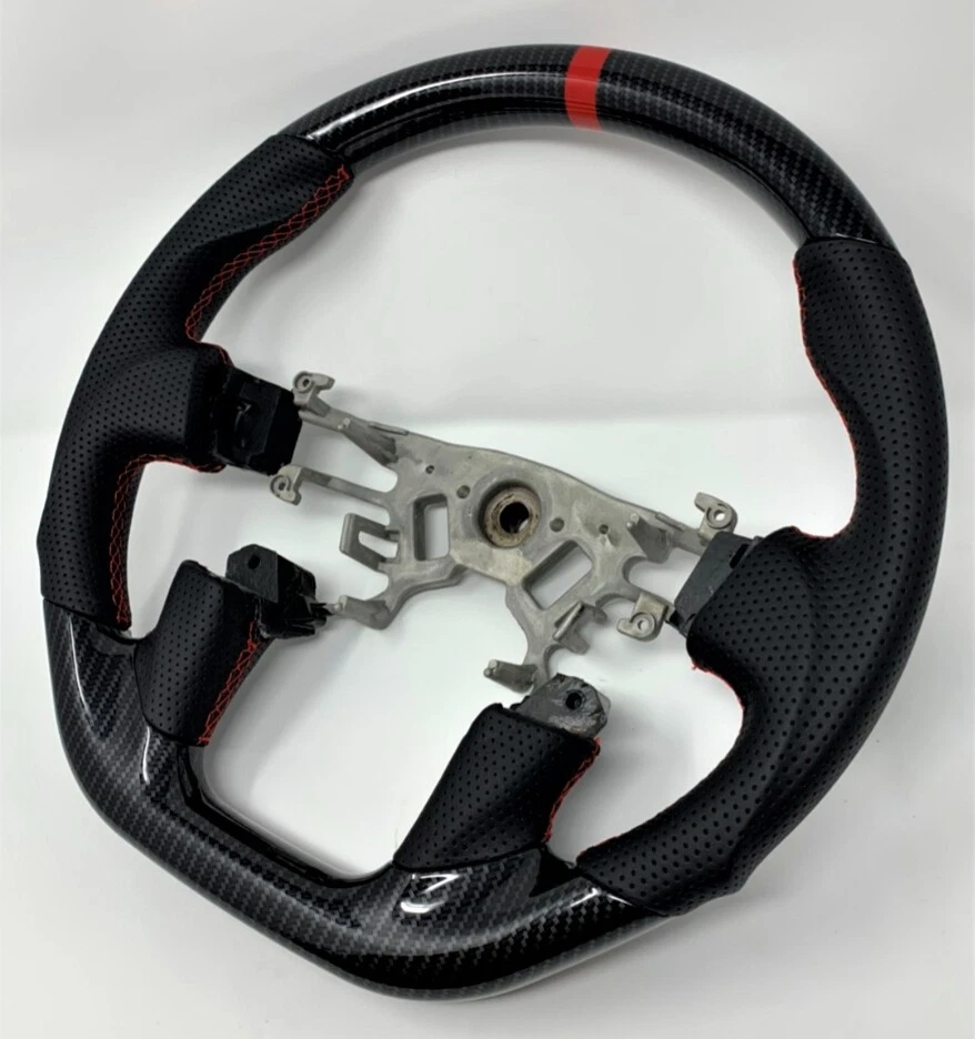 Volante REVESOL HYDRO-DIP FIBRA DE CARBONO PARA NISSAN TITAN ARMADA 2013-17  Foto 4 de 4