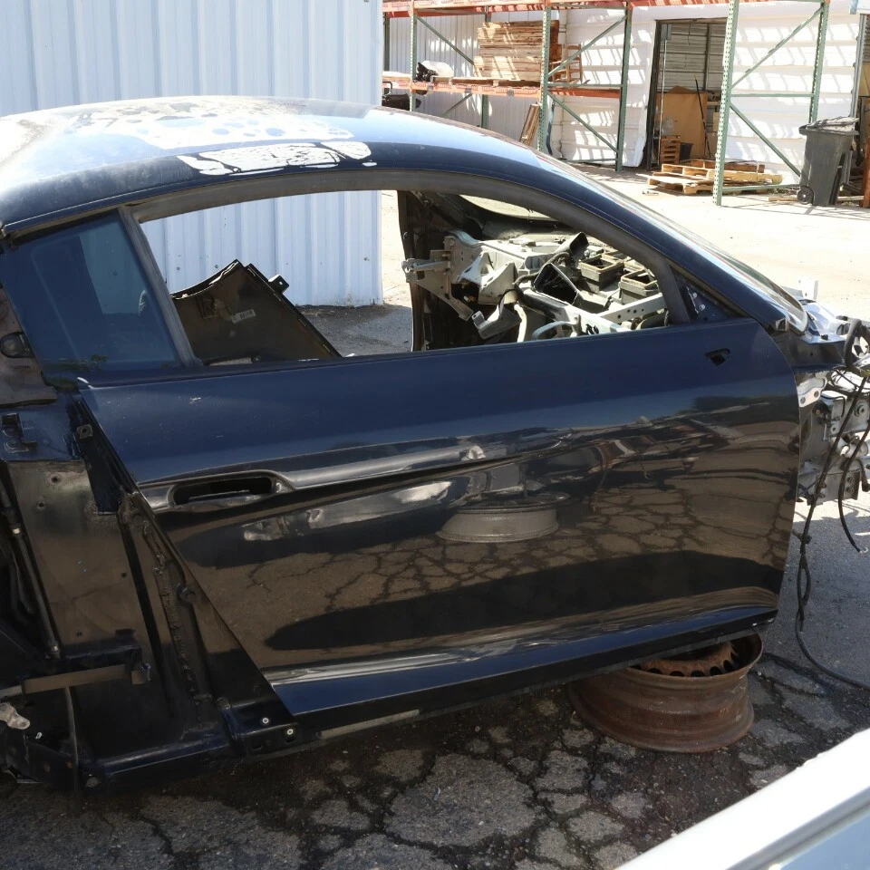 2008-2015 Audi R8 Coupe Front Door Right Shell OEM Used Foto 3 de 4