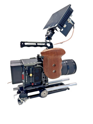 【Sleeping Tokyo】RED KOMODO 6K RENT RED Digital Cinema KOMODO 6K Camera Kit, PL Mount
