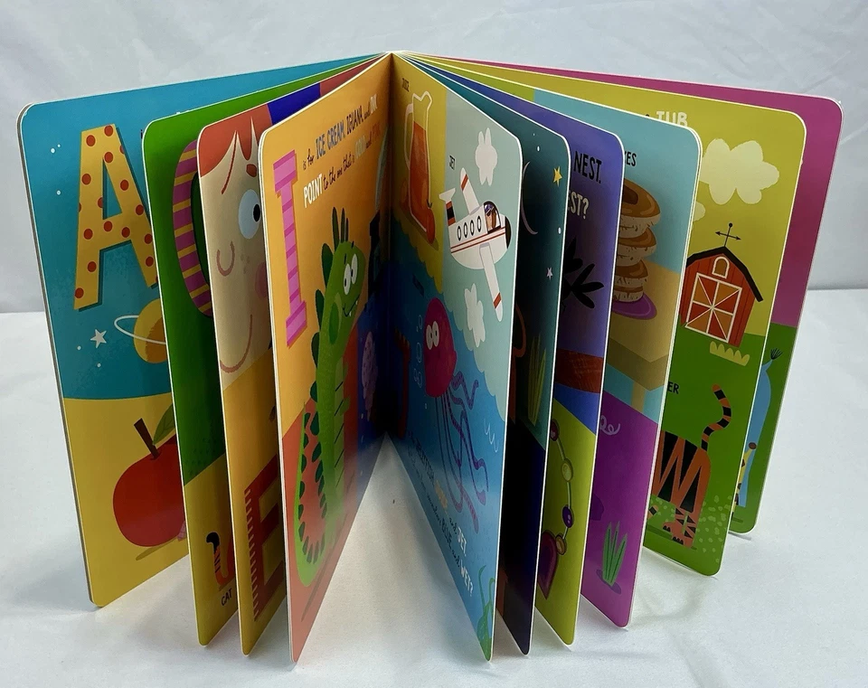 Toddler Town My Giant ABC Book - Image 3 of 4