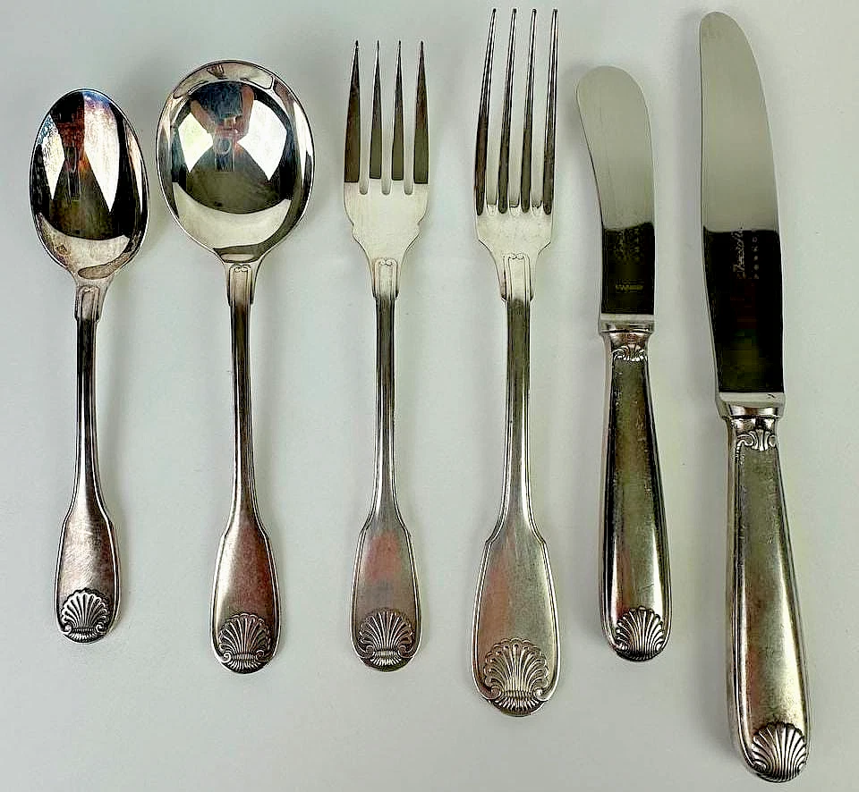 25+ Christofle Antique Silver Flatware-Sets for sale | Updated Oct