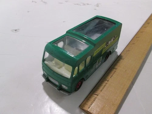 MATCHBOX LESNEY KING SIZE K-5 RACING CAR TRANSPORTER