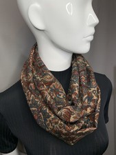 Infinity double loop Circle Scarf Liberty Varuna Wool Handmade Floral Paisley