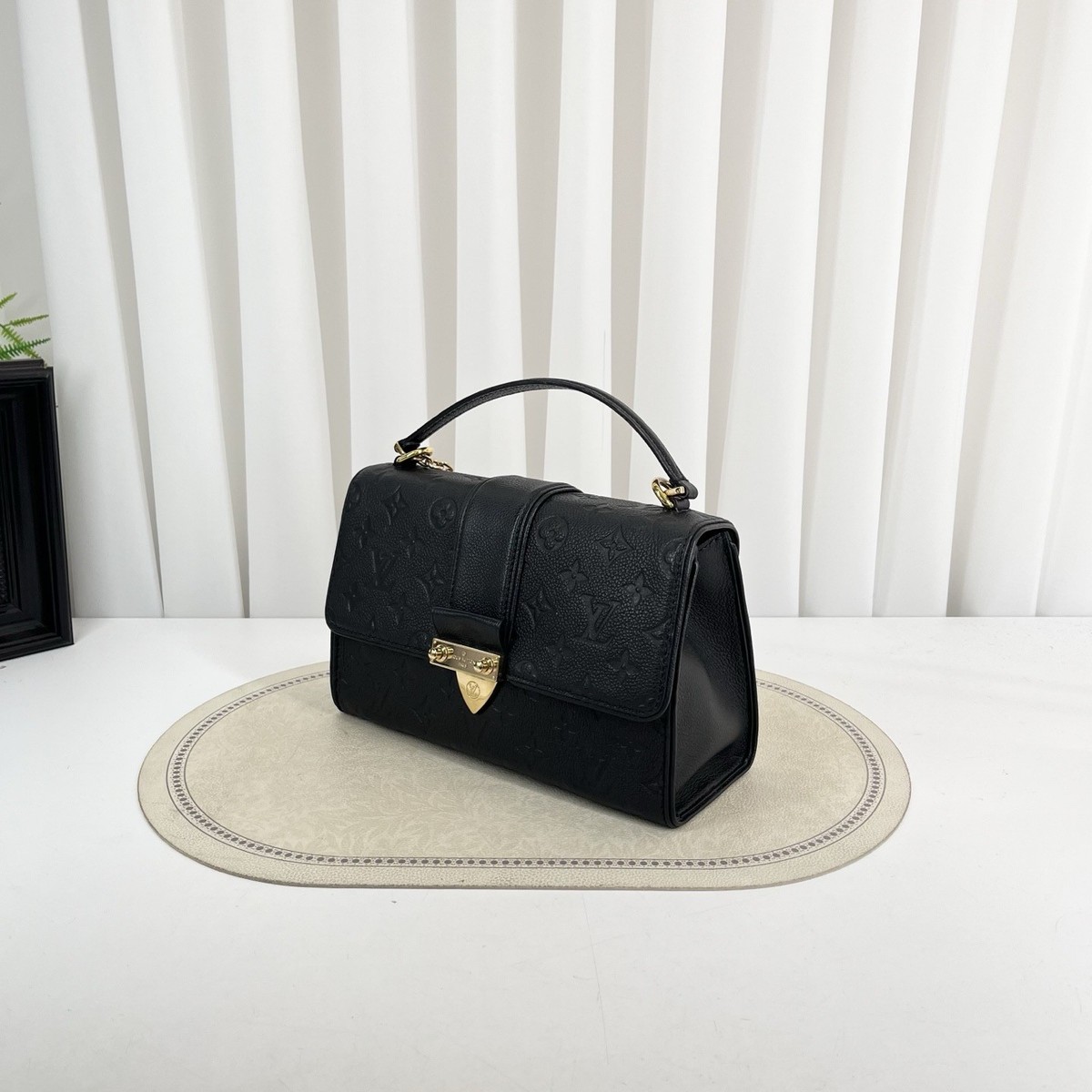 Authentic Louis Vuitton Cowhide Bags Black Shoulder Bag | eBay