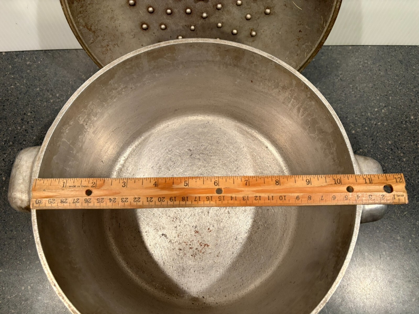 Vintage GEM Aluminum Ware Los Angeles heavy Roaster Dutch Oven with Lid