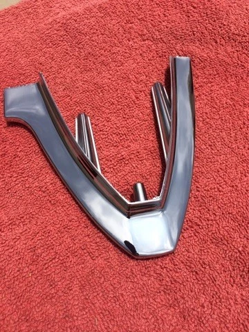 Oldsmobile Toronado 1971 1972 NOS extensión guardabarros moldura parachoques superior derecho moldura Foto 2 de 4