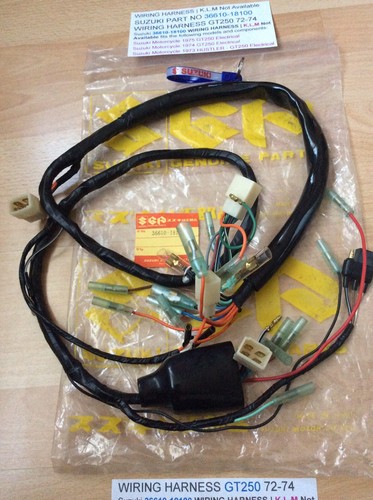SUZUKI GT250 K.L.M 73-75 NOS FULL WIRING HARNESS / LOOM NEW PT NO 36610-18100 - Picture 2 of 12