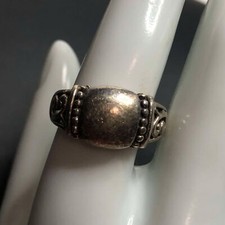 2660 Sterling Silver 925 swirl band ring sz 8.5 / 5.6 grams