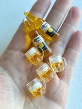 6 PCs set 1:6 Scale Beer Mug 4 mugs and 2 beer bottles set miniature Dollhouse