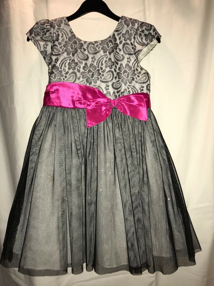 Vestido Jona Michelle Niñas Ocasión Especial, Talla 6, Gris Plateado y Rosa Foto 3 de 3