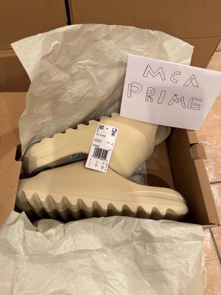 Adidas Yeezy Slide Bone Talla 11 FZ5897 (TOTALMENTE NUEVO CON RECIBO) 100% AUTÉNTICO Foto 2 de 3