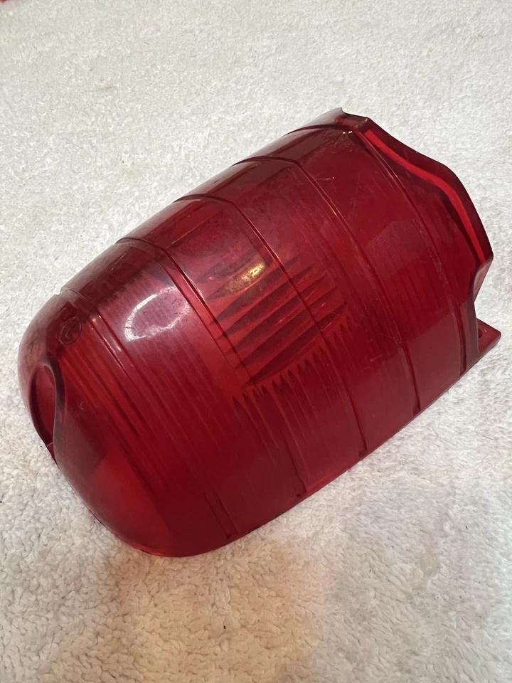 Lente de luz de parada trasera Nash Ambassador 1954 1955 NAF ¡Bonita! OEM Foto 2 de 4