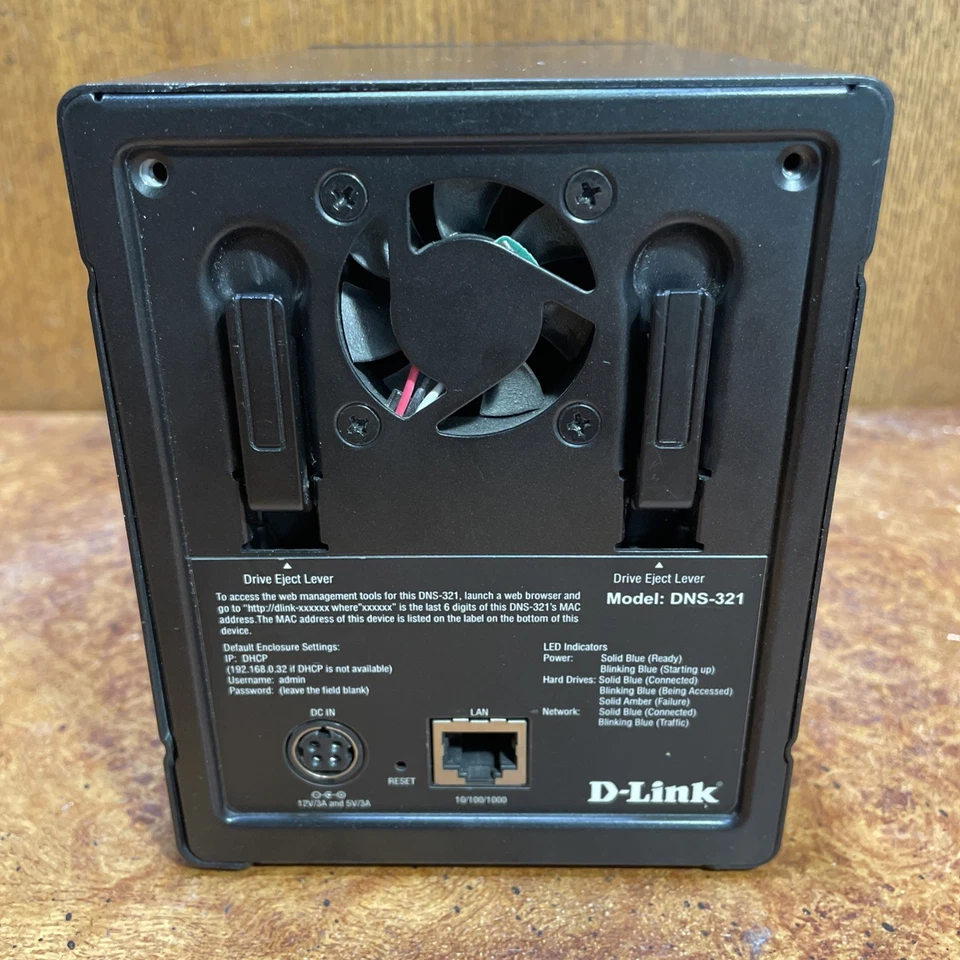 D-Link DNS-321 2-Bay Network Storage - Image 4 of 4