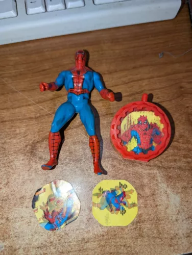 1984 Marvel Secret Wars Spider-man Action Figure w/ Shield