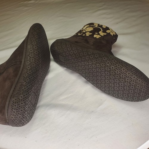 Think TJUB Embroidered Cuscino Suede Leather Booties Bark Brown EU 41 US 10.5 - Picture 7 of 14