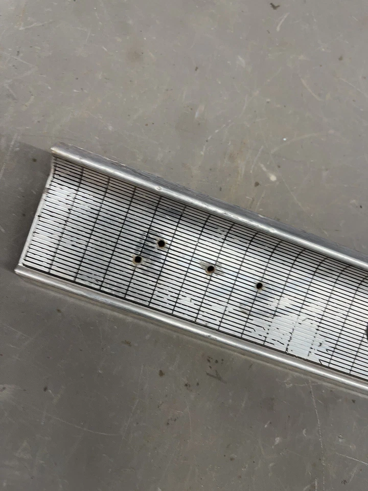 Ford Galaxie 500 XL 1963 tablero moldura apliques guantera guantera bisel OEM Foto 2 de 4