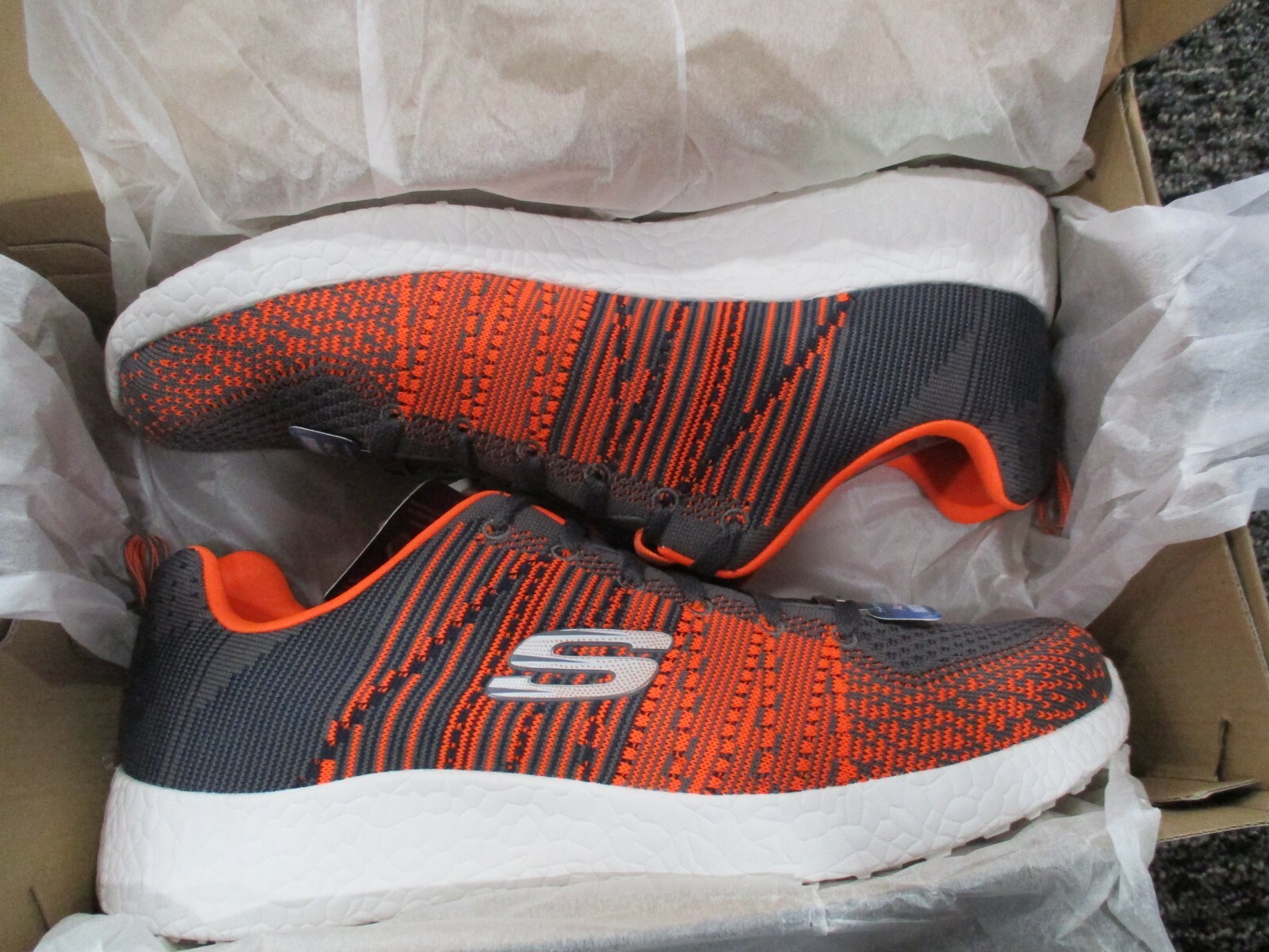 skechers burst second wind