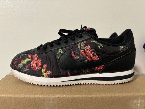 black floral cortez