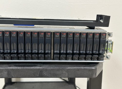 Quantum QXS 24-bay SAS disk array w/ Dual 3-07364-01 Quantum SAS SAN Controller - Picture 14 of 19