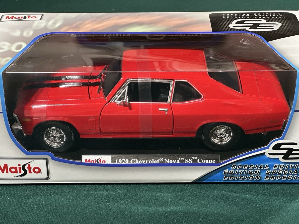 Maisto 1:18 1970 Chevrolet Nova SS Coupe Red 1:18 Special Edition