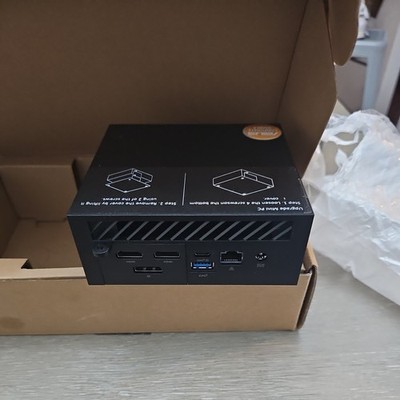 ASUS PN64-BB7004MDE1 i7 I bk noOS 90MR00W2-M00040 DisplayPort 1.4 Intel Corei7-1