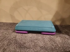 The Original STEP Vtg. Usa Aerobic Exercise Platform Raiser  Set Teal & Purple 