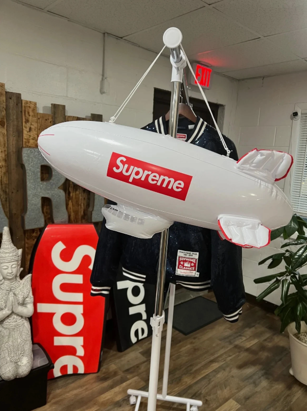 🔥 Supreme FW17 Inflatable Blimp Red White Box Logo Large