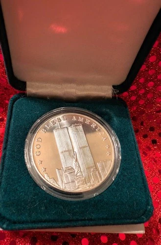 9/11 Commemorative Proof 1 Troy Oz .999 Fine Silver! Brand New with Case!
