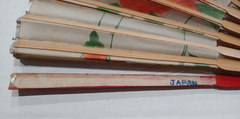 Antiguo ventilador plegable japonés de seda de bambú Sensu 8 pulgadas rosa hecho en Japón para reparación Foto 2 de 4