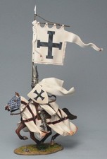 BOL6014B Teutonic Knight Standard-Bearer Team Miniatures Models 1/30th Scale