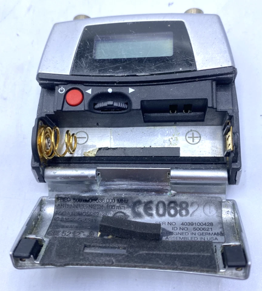 Sennheiser Miniature Wireless Bodypack Transmitter W/O Antenna 500621, SK 5212-A - image 2 of 4