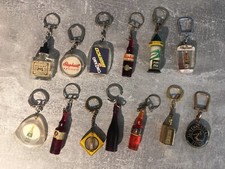 Lot porte clé ancien lot Alcool divers St Raphael Suze Cointreau