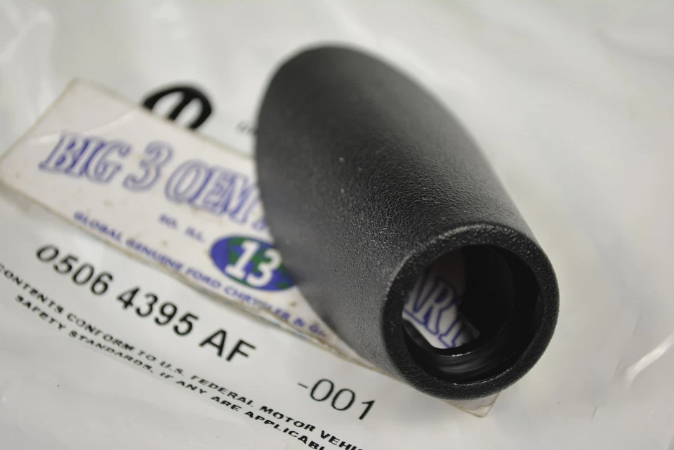 Capa de montagem base antena rádio 2009-2016 Dodge Ram 1500 2500 3500 4500 5500 fabricante de equipamento original - Imagem 2 de 4