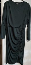 #59 NWOT Express Dark Green Long Sleeve Ruched Midi Dress Size M