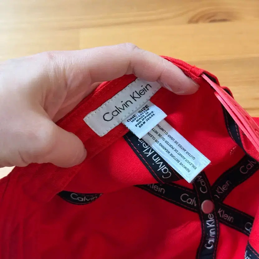 Calvin Klein Men's & Women's One-Size Baseball Cap