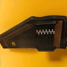 Antique Wood Bell Harp Co Acoustic Zither Auto Harp 38 metal strings .