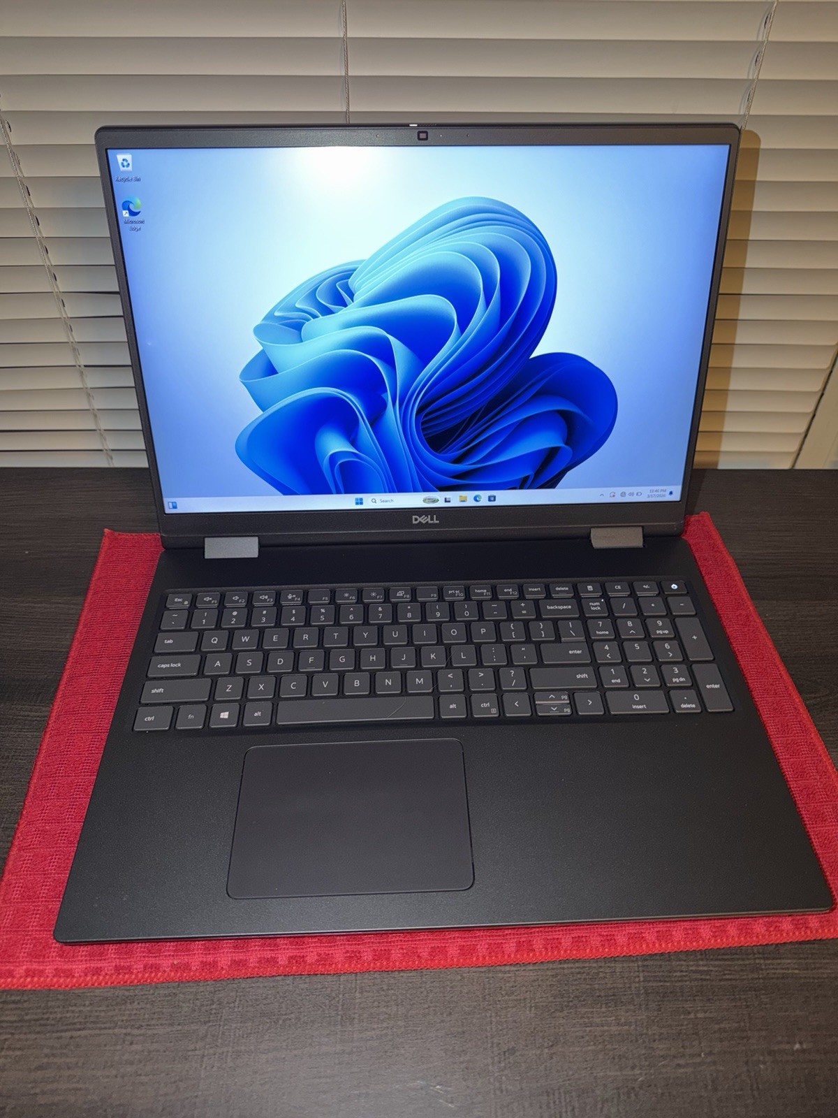 Dell Precision 7670 Workstation Laptop
