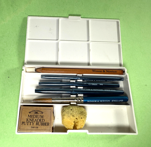 WINSOR NEWTON ARTIST WATERCOLOR PAINT BRUSH TRAVEL FIELD BOX COTMAN POCKET