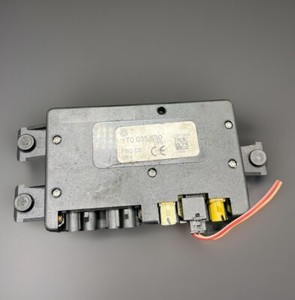 Antennenverstärker 1T0035530 Umschaltbox VW Touareg-Golf 5-Touran