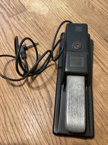 Vintage Roland foot pedal - keyboard
