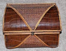 BEAUTIFUL VINTAGE SET OF 3 ORNATE TREASURE CHEST SHAPED NESTING WOOD LEATHER