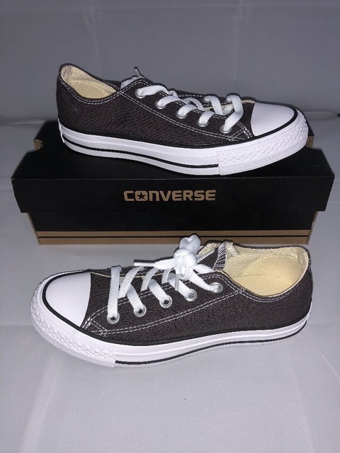 grey converse size 4