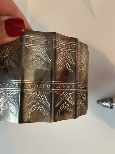 Small Silver Trinket Keepsake Round Box Velvet Liner. Heavy Fast Shipping - Picture 6 of 12